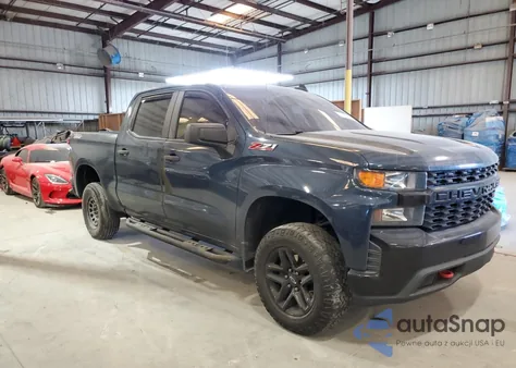 2021 Chevrolet Silverado K1500 Trail Boss Custom z USA, uszkodzony, nr VIN 3GCPYCEFXMG123585